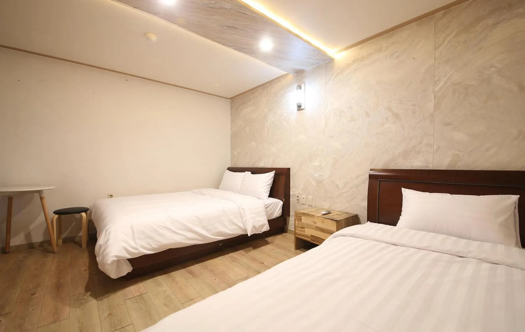 Bobos Hotel Jeju